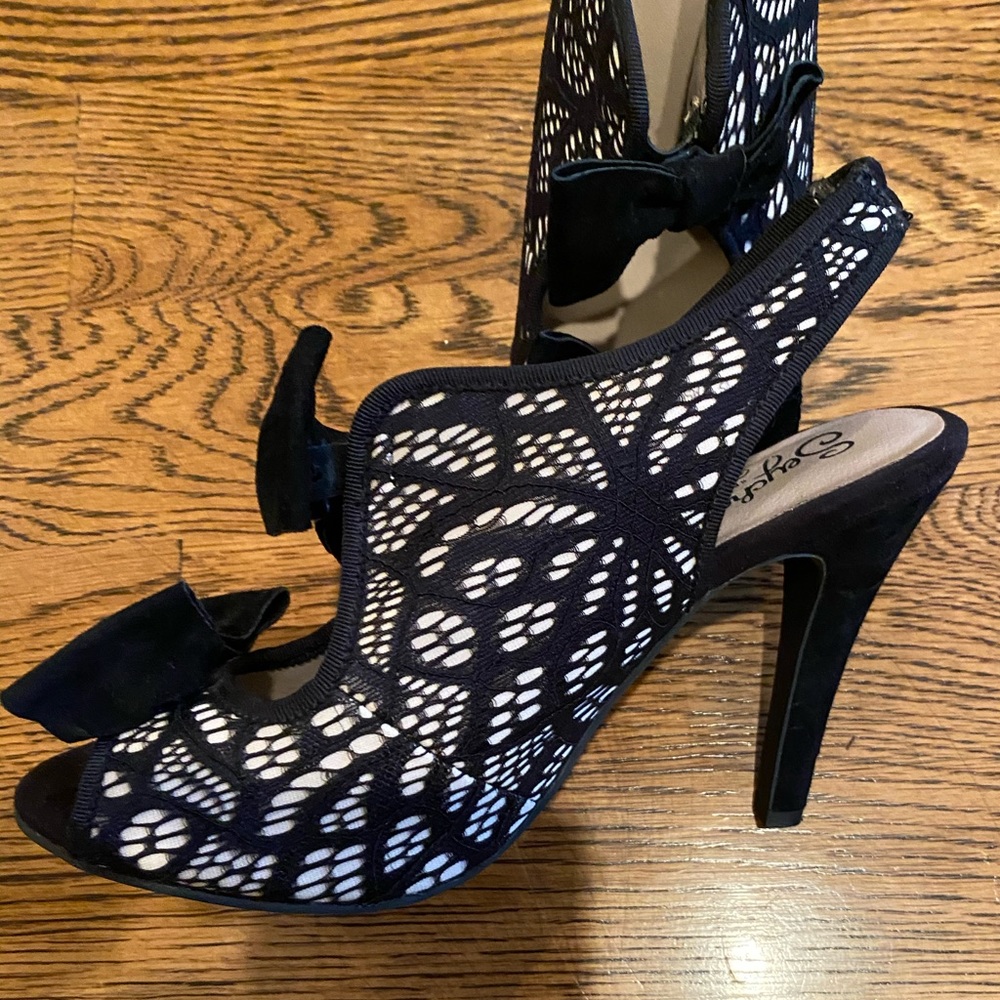 Seychelles Heels Size 7
